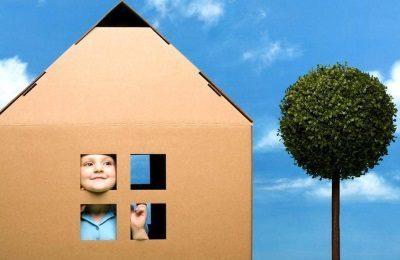 Переезд с ребенком: нужно ли говорить отцу новый адрес?